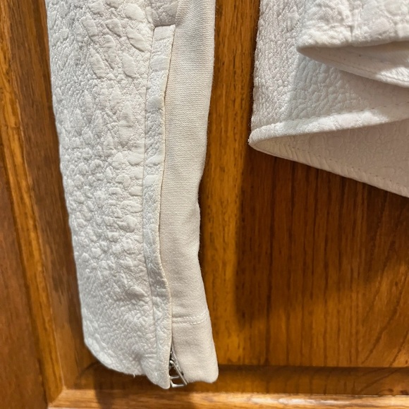 BCBGMaxAzria Boe in Gardenia Moto Style Jacket - Size Small - Picture 7 of 16